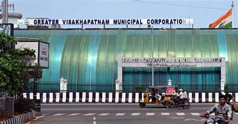 Thirsty Vizag: Port city faces acute water crisis after GVMC employees ...