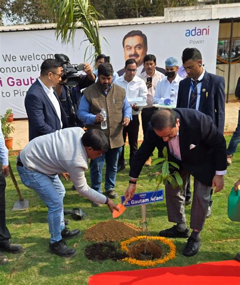 अदाणी समूह के चेयरमैन गौतम अदाणी पहुंचे भागलपुर, 30 हजार करोड़ के मेगा ...
