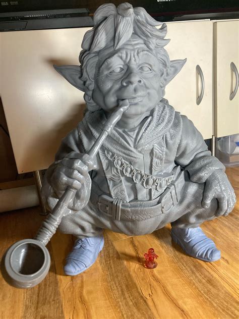 as promised, our life size Halfling printed and assembled!! its 550mm ...