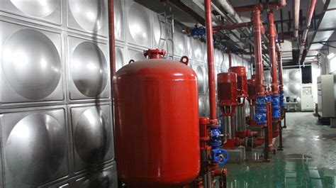 无拉筋不锈钢水箱 -- 盐城东海供水设备有限公司