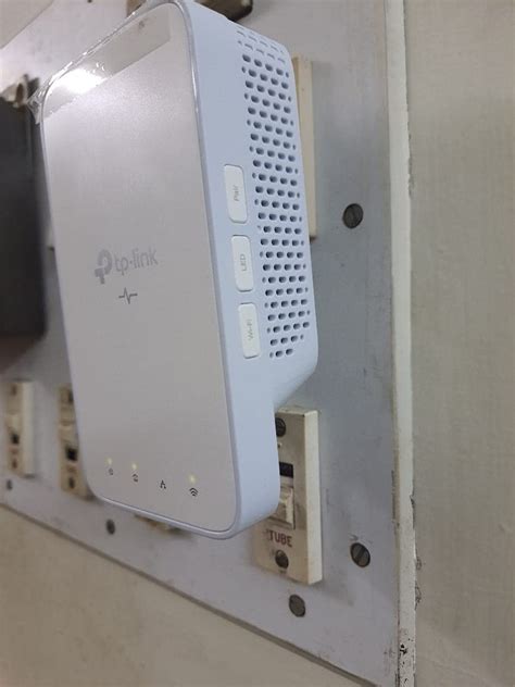 TP-Link AV1000 Gigabit Powerline ac Wi-Fi Kit, Broadband/WiFi Extender ...