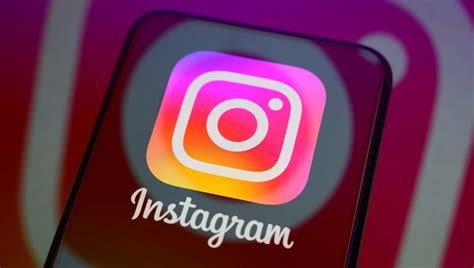 Instagram Adds 'Instants' Tool To Send Disappearing Photo Dumps To ...