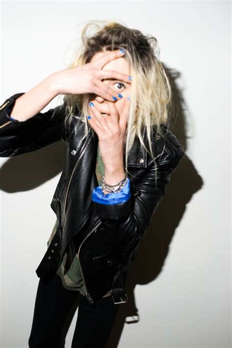 Alison Mosshart releases second solo song & self-made video "It Ain't ...