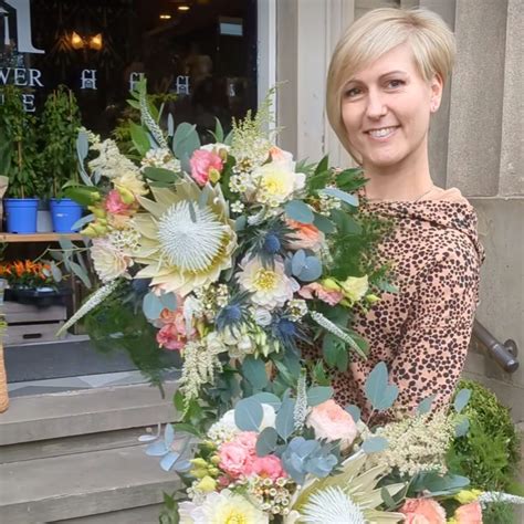 https://www.theflowerhousecheshire.co.uk/upload/mt/tfh922/upload/files/images/BevAug23.jpg