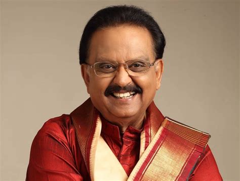 പ്രസിദ്ധ ഗായകന്‍ ഡാന്‍ മാക്കഫേര്‍ട്ടി വിടവാങ്ങി - Midline