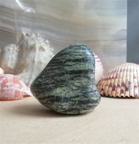 Green Serpentine Stone for Chakra Healing and Abundance 2.3 Ounces / 65 ...