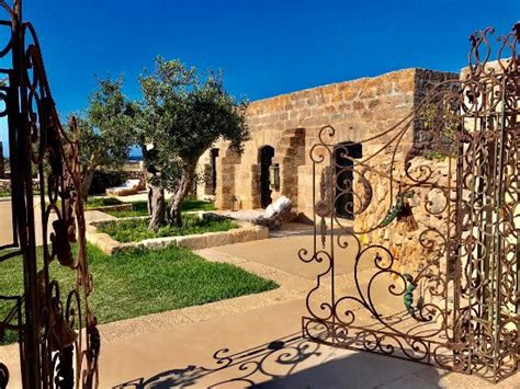 IL BAGLIO SULL'ACQUA (Favignana) - Hotel Reviews, Photos, Rate ...