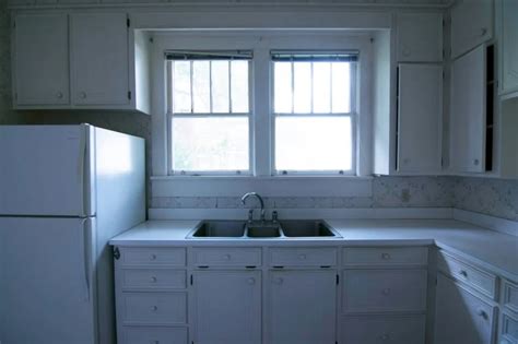 Home Town: Banquette Dreams and Curing the Homesick Blues | HGTV