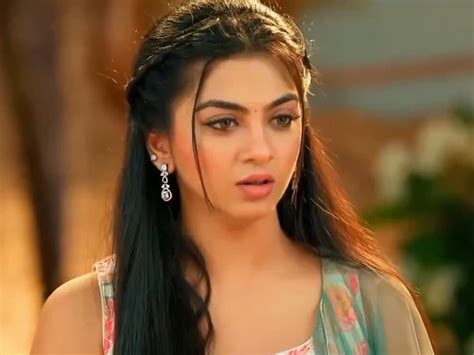 YRKKH 26 may 2024 Written Update Abhira Got New Job Kaveri Poddar to ...