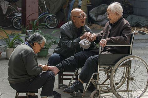 农村老人(60岁以上)的养老保险是否收费??-养老保险农村老人保险