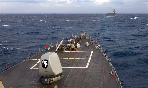 台湾军方回应美军舰过台海：全程掌握动态-侨报网