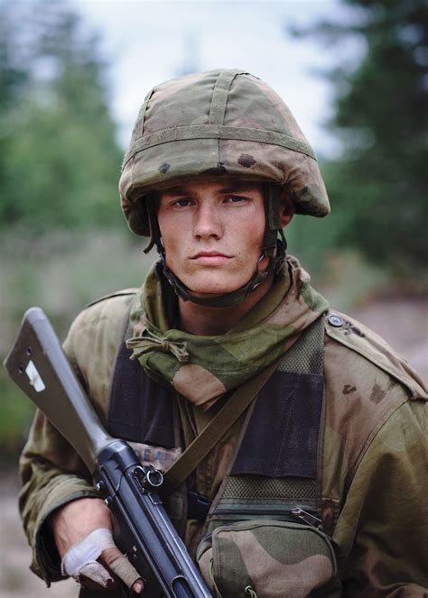 Military Man 的图像结果