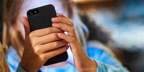 Examples of Digital Devices 的图像结果