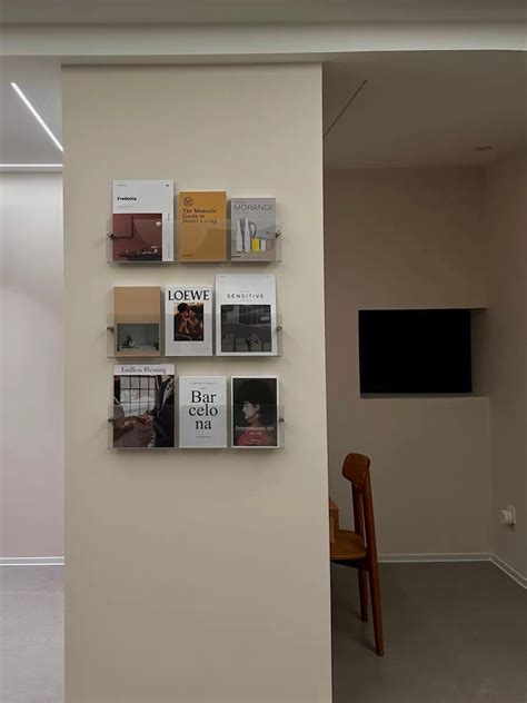 Minimalist Clear Wall Shelf Clutter Free Trendy Record Shelf ...