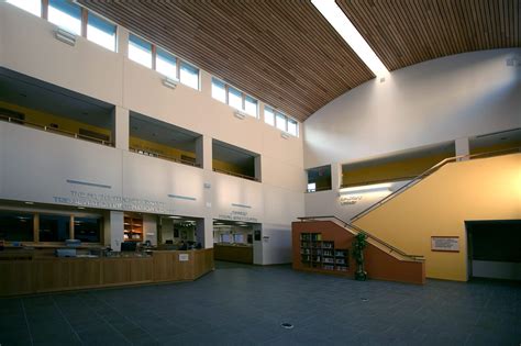 Otis Library – Newfield Construction