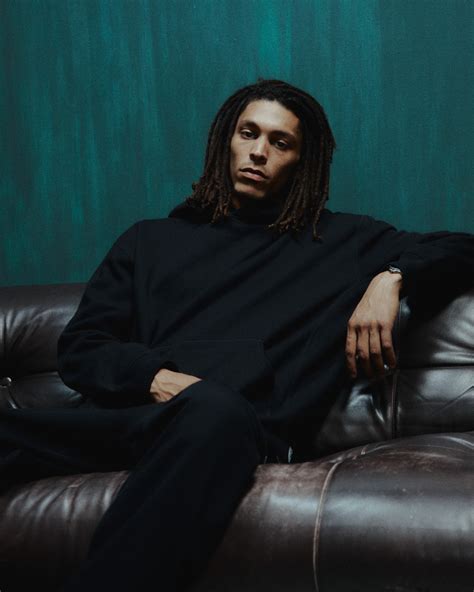 Sugarloaf Social Club | Reigning Champ US