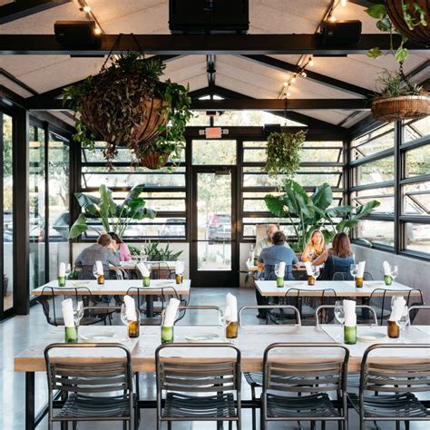 Reservation at SIXTY VINES restaurant - Dallas | KEYS