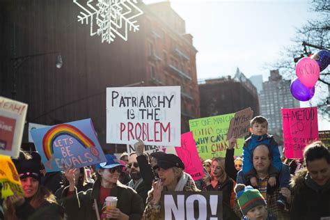 In Pictures: Over 200,000 protest in Women’s March on NYC - Columbia ...