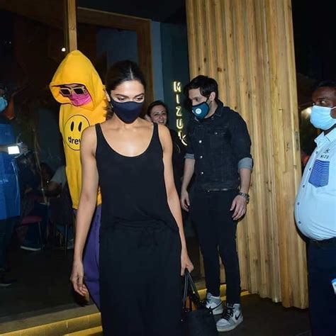 Photos of celebrity outings Pics | Photos of celebrity outings Photos ...