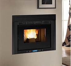 montaggio inserto camino inserto camino a pellet la nordica extraflame comfort p 70 montaggio inserto camino inserto camino a pellet la nordica extraflame comfort p 70