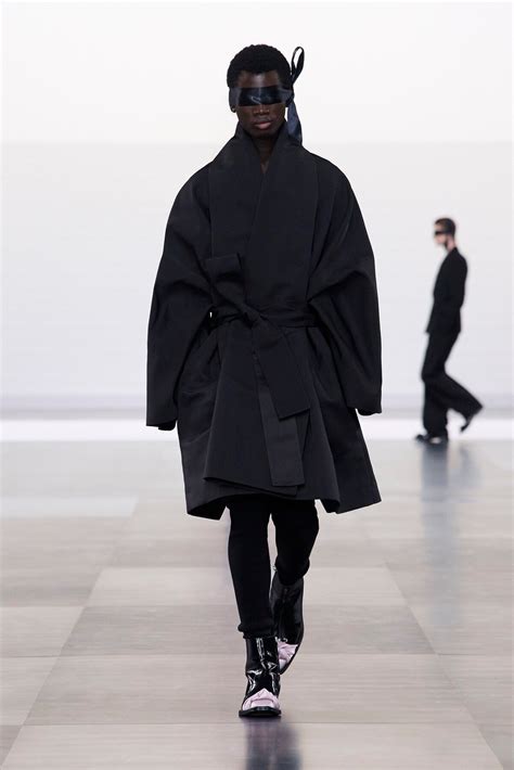 Winter 2025-2026 Men’s Show - mens-fashion - Fashion & Accessories | DIOR