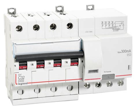 Buy Legrand 411377 32A FP 300mA 10KA C~ AC:240/415V DX3 RCBOs — Vashi ...