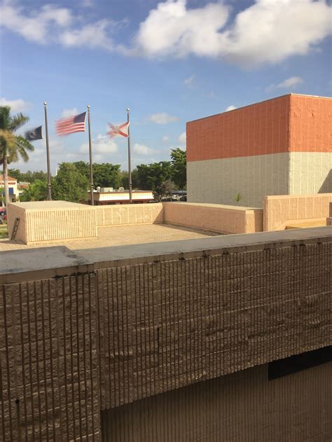 BROWARD COUNTY SOUTH REGIONAL COURTHOUSE - Hollywood FL - Hours ...