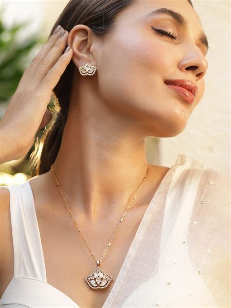 Artificial Jewellery Collection | Buy Fashion Jewellery Online - Rubans