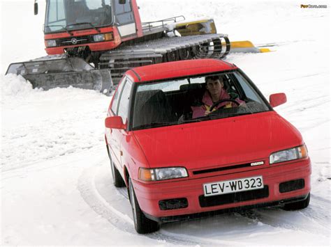 Mazda 323 4WD (BG) 1990–94 pictures (1280x960)