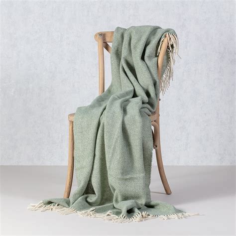 Pled Zelandia 140x200cm smoke green, 140 x 200 cm | home&you