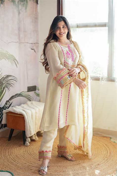 Mohra Gotta Detaling Anarkali Suit Set – LaGlits