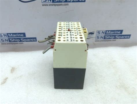 Telemecanique CA2-FN 144 Control Relay Ith=10A U=500V~ 300V AC Or DC ...