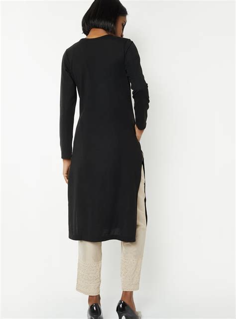 Buy Women Knit Straight Winter Kurta Online at just Rs. 999.0 ...