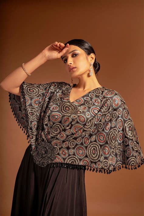 CARME EMBROIDERED FLAP JUMPSUIT – Auraya Fashion