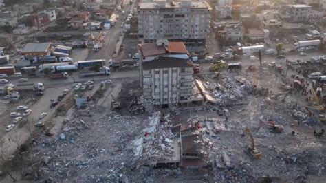 土耳其地震遇难人数还在上升！中国救援队紧急驰援_腾讯新闻