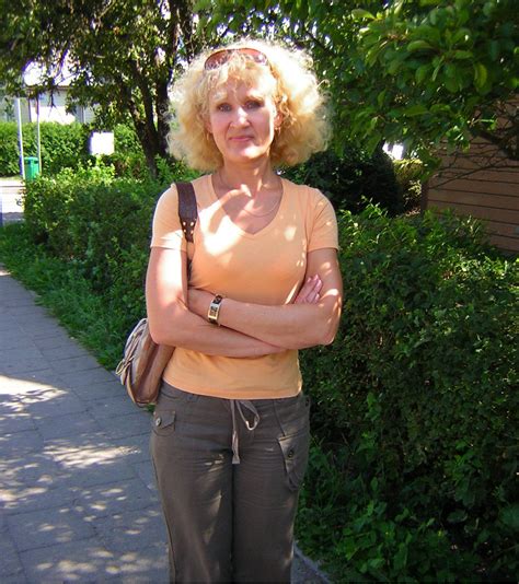 Litauische Frauen suchen Beschäftigung als Pflegerinnen in Vaterstetten ...