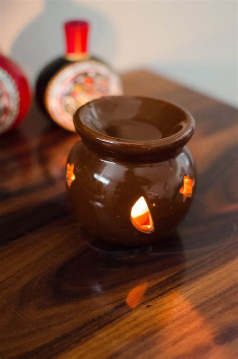 AuraDecor Aroma Oil Burner Gift Set ( Medium , Brown )
