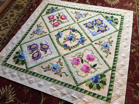 Applique Quilt Block Tutorials 的图像结果