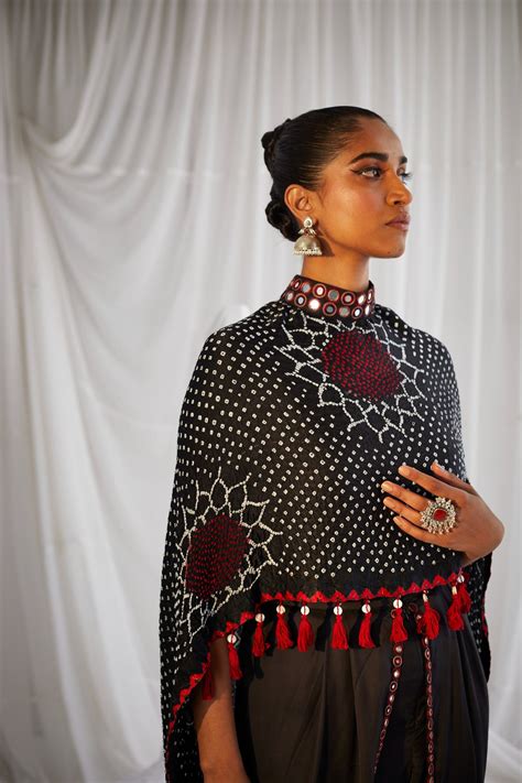 Rabari Monarch Cape – 29india