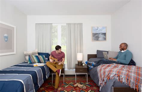 Savannah residence halls open for returning students and new ...