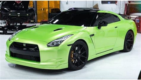 Buy Avery Dennison SW900 Gloss Light Green Pearl | 777-S | Vinyl CAR ...