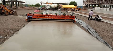 Screed Road Paver - 3.75 Meter Screed Concrete Road Paver Manufacturer ...