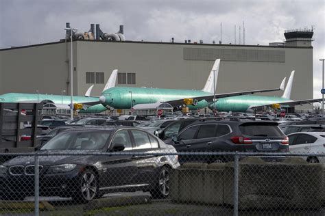 Boeing reanuda la producción de todos sus modelos de aviones en Seattle ...