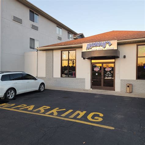 BEST WESTERN SALUKI INN (Carbondale) - Hotel Reviews, Photos, Rate ...