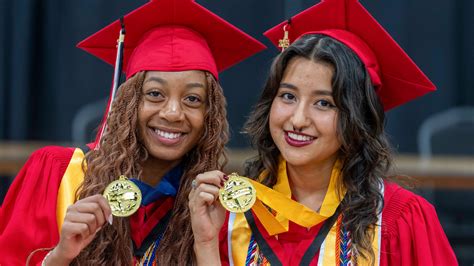 Class of 2025 Santaluces Community High School graduation pictures