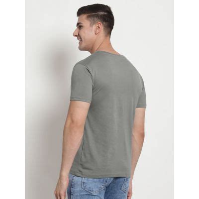 Buy Plain T-shirts in Bangalore Online at Beyoung.in