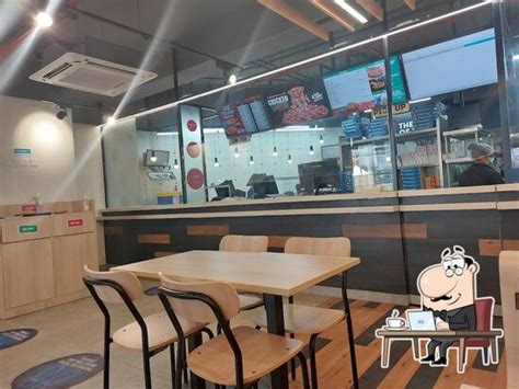 Domino's Pizza Tilhari, Bhatauli, Tilhari - Restaurant menu, prices and ...