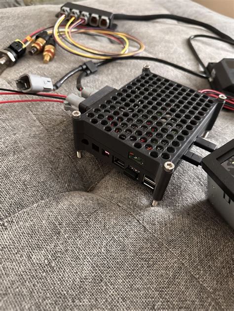 Image result for Raspberry Pi iPod Automotive