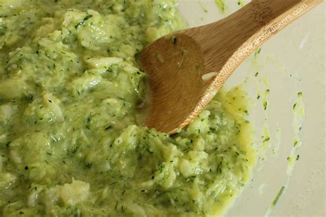 Cinnamon Apple Zucchini Muffins | Recipe