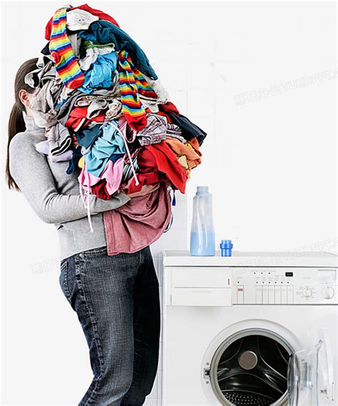 洗衣服PNG图片素材下载_衣服图片PNG_熊猫办公